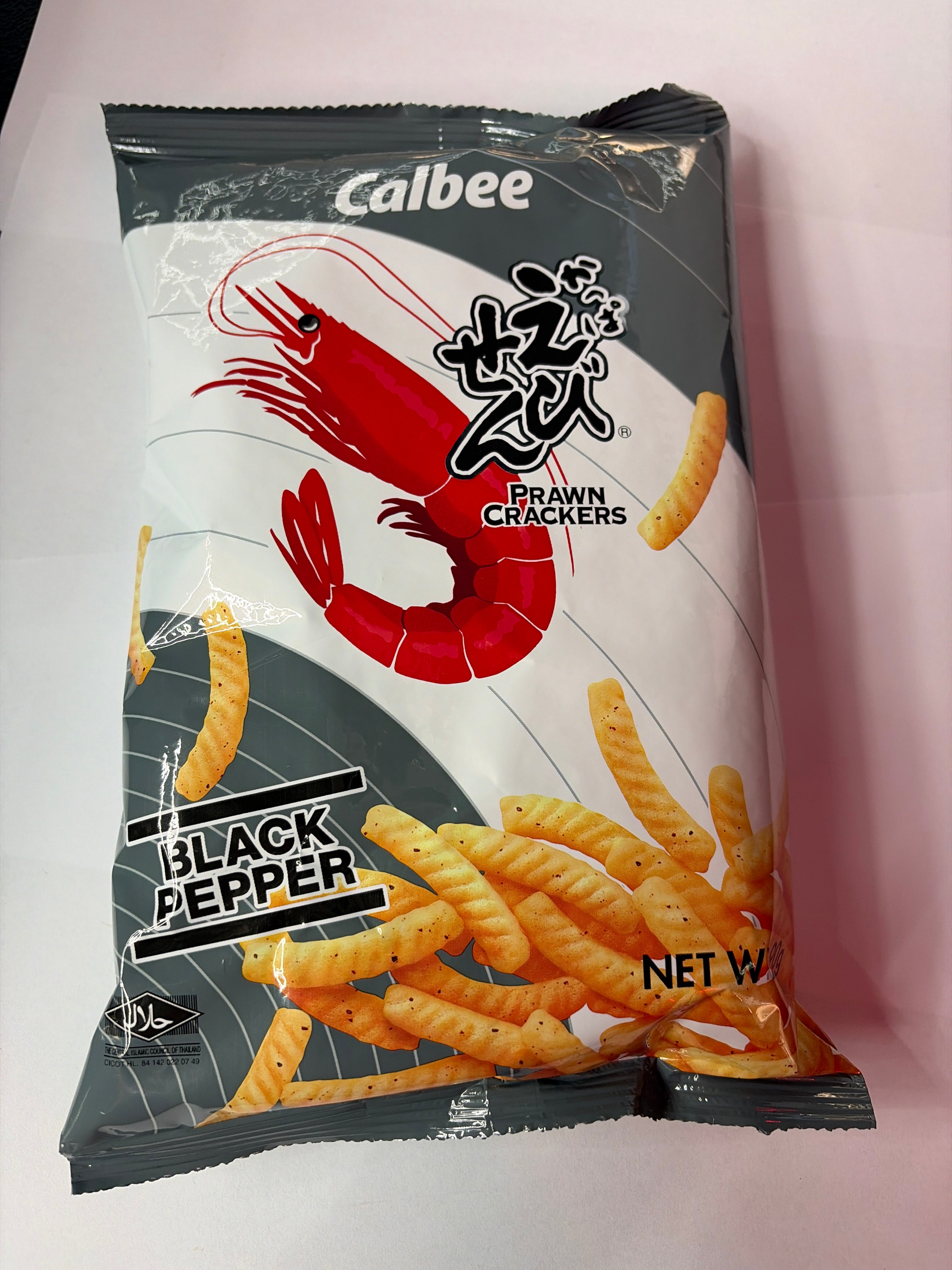 Calbee Prawn Crackers Black Pepper Flavour 90g