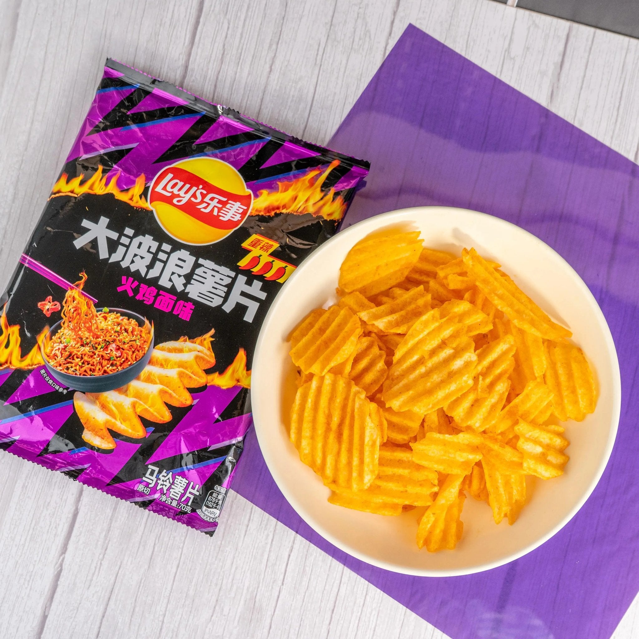 Lay's Potato Chips Spicy Turkey Noodle 70G